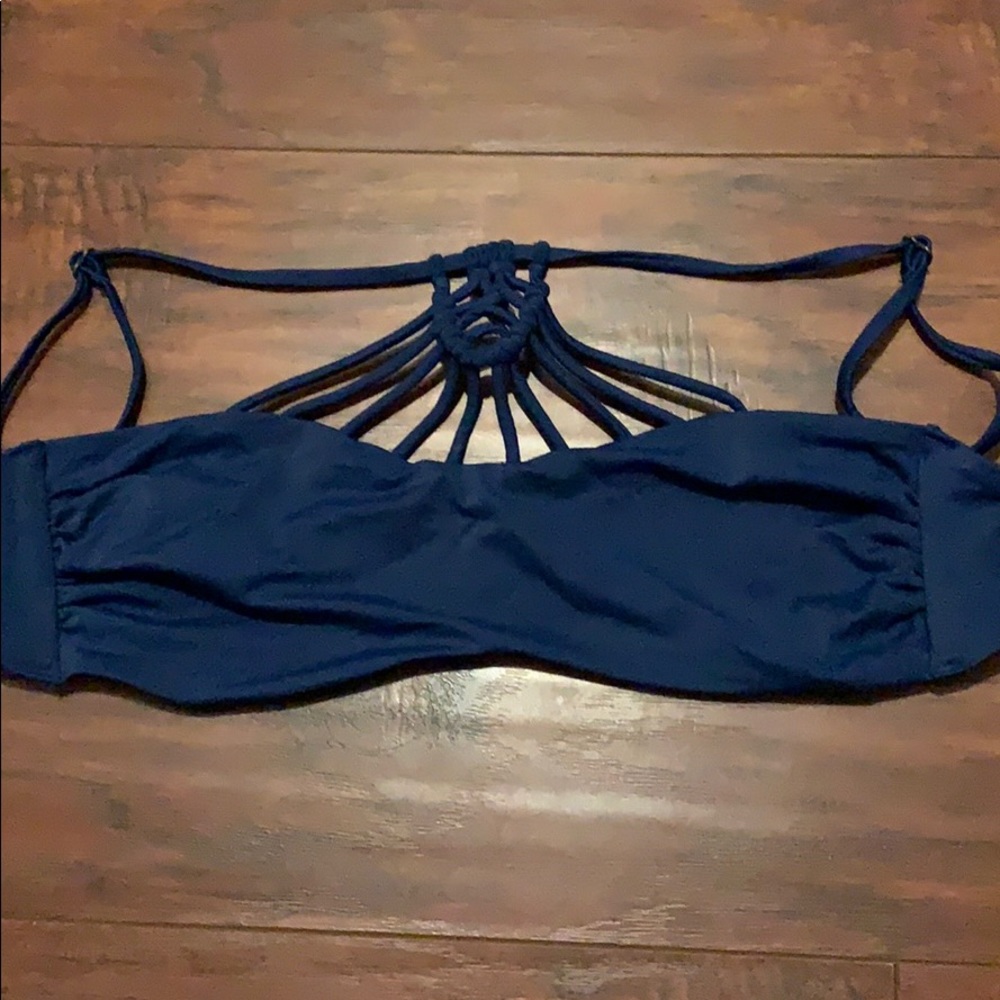 Bathing suit halter neck